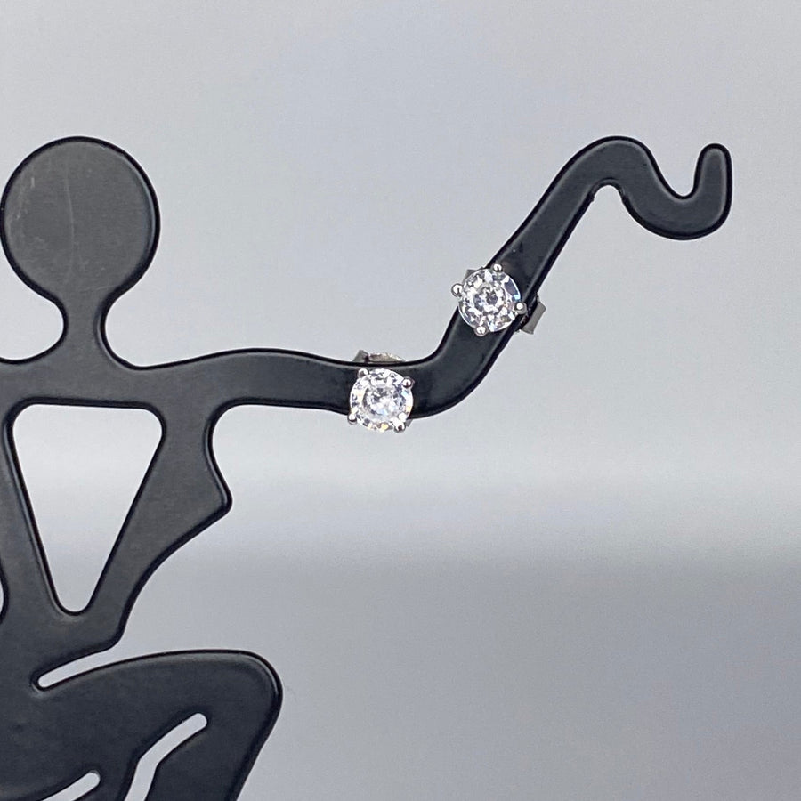 Round Cut Studs