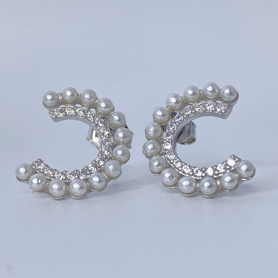 Cresent Hoop Pearl & Cz