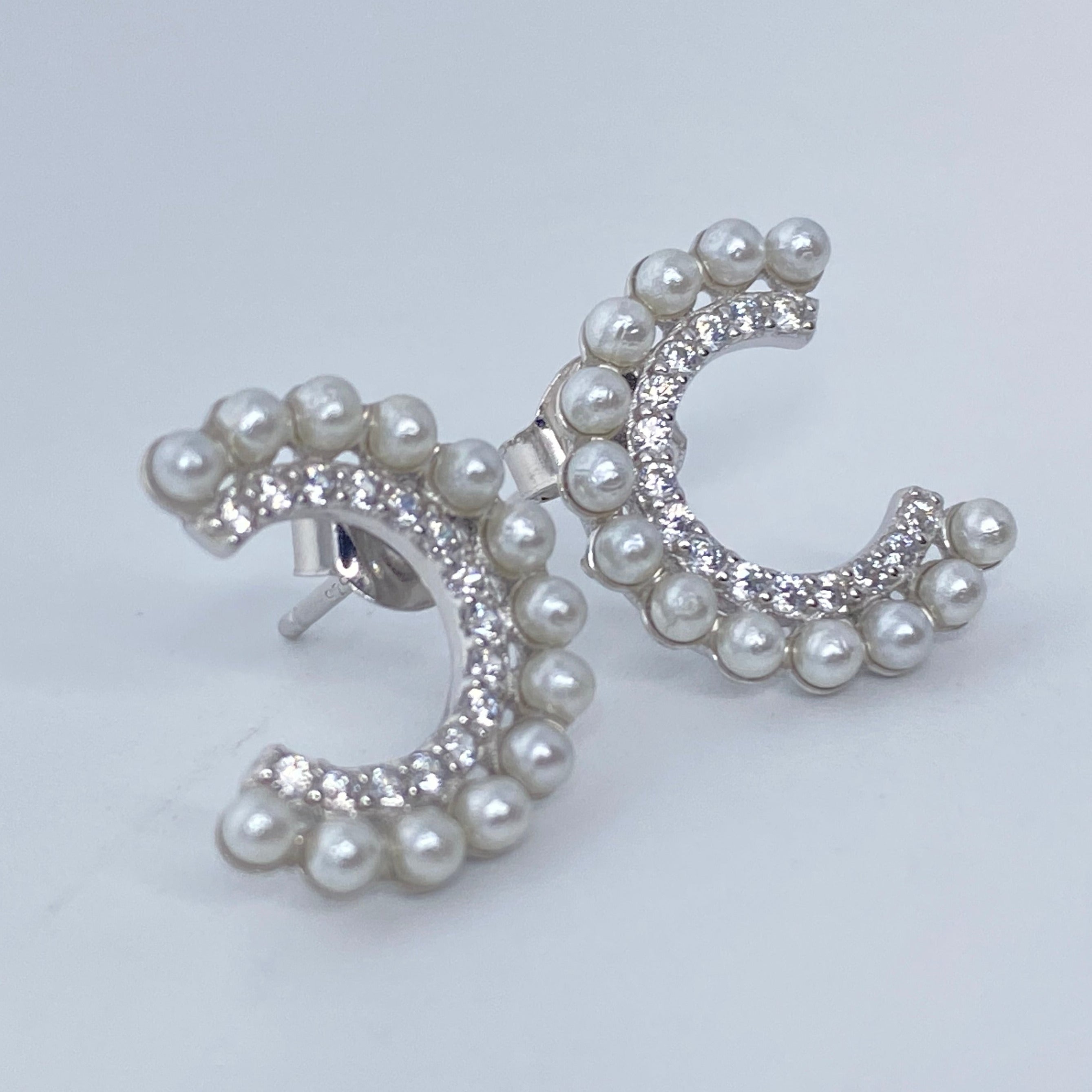 Cresent Hoop Pearl & Cz