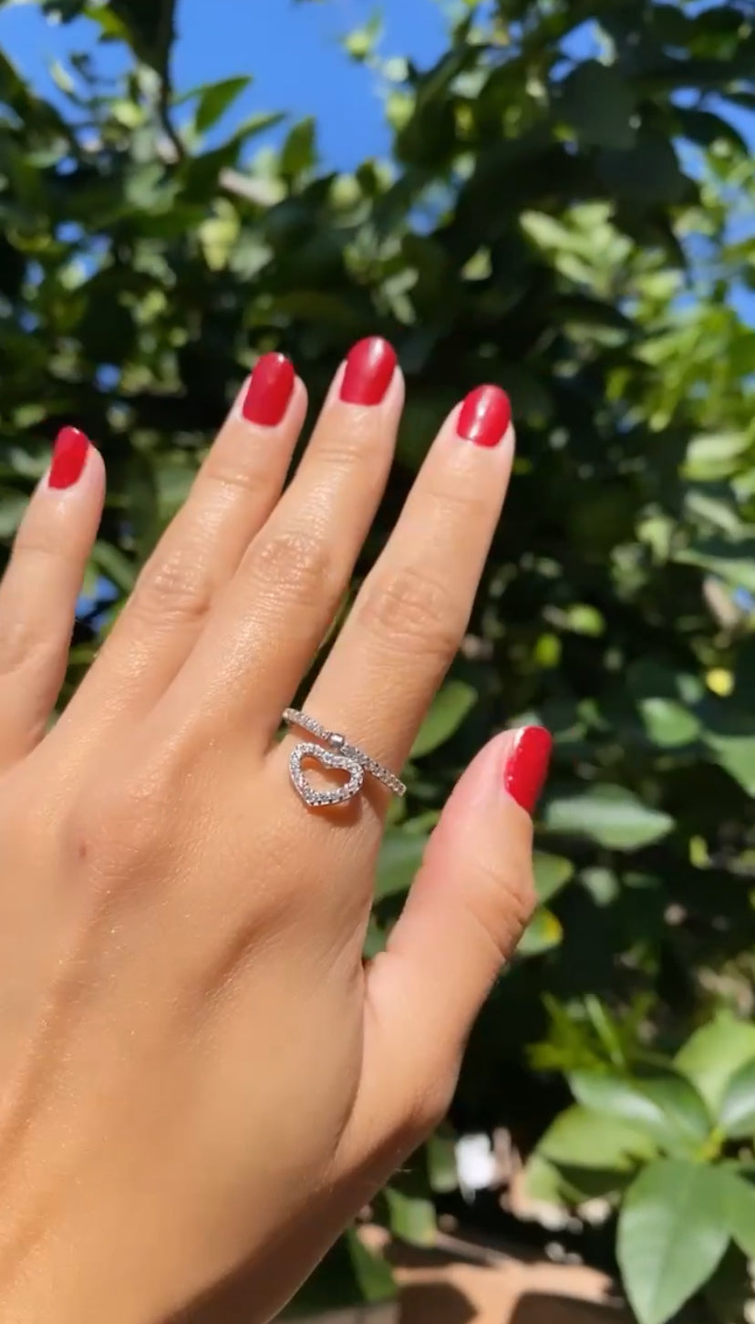 Dancing Heart Ring