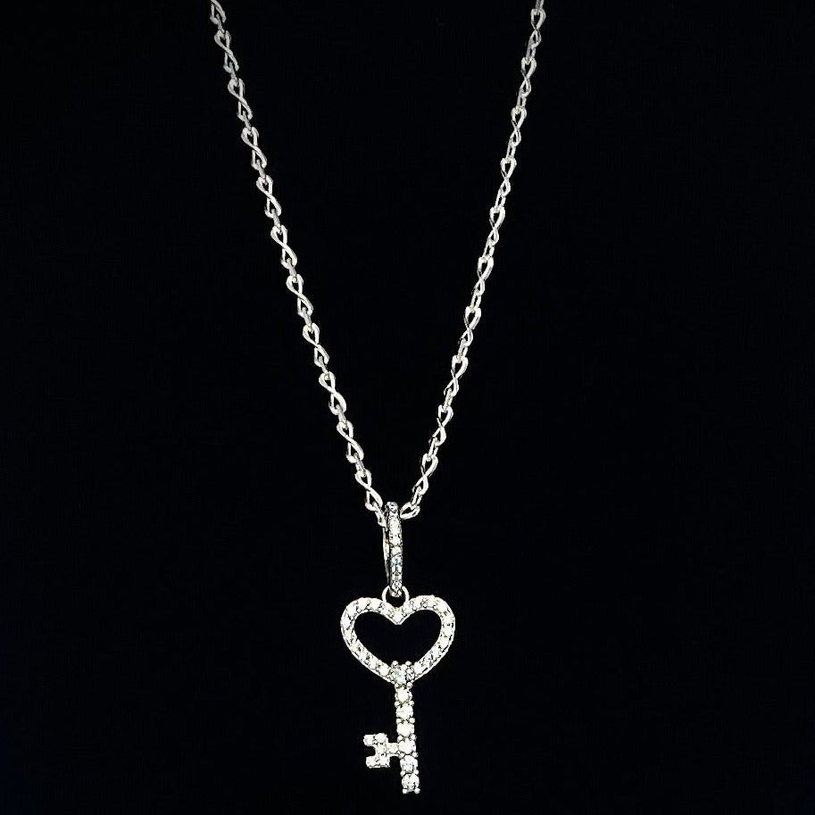 Heart Key Pendant – Cor Joaillerie