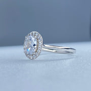 Oval Cut Solitaire