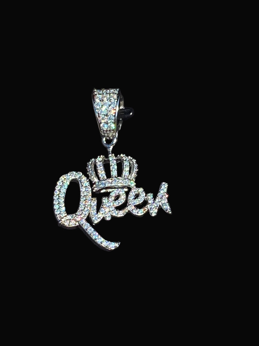 Queen Pendant