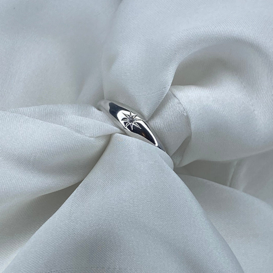 Estrella Ring
