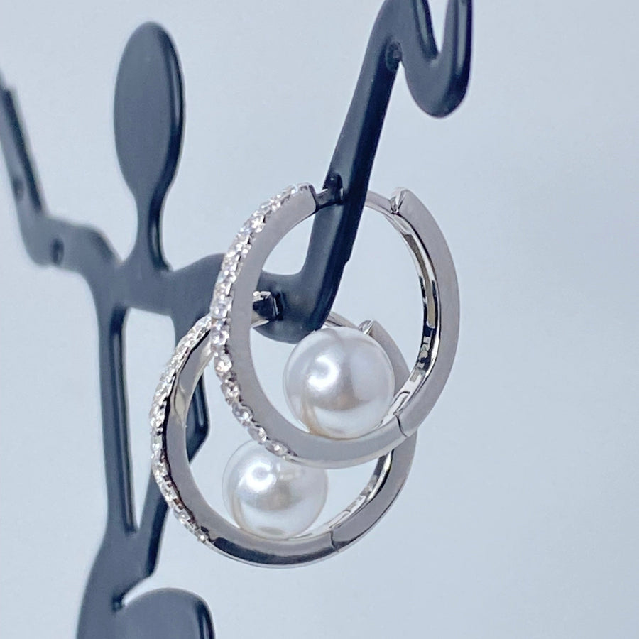 Pearl Hoop